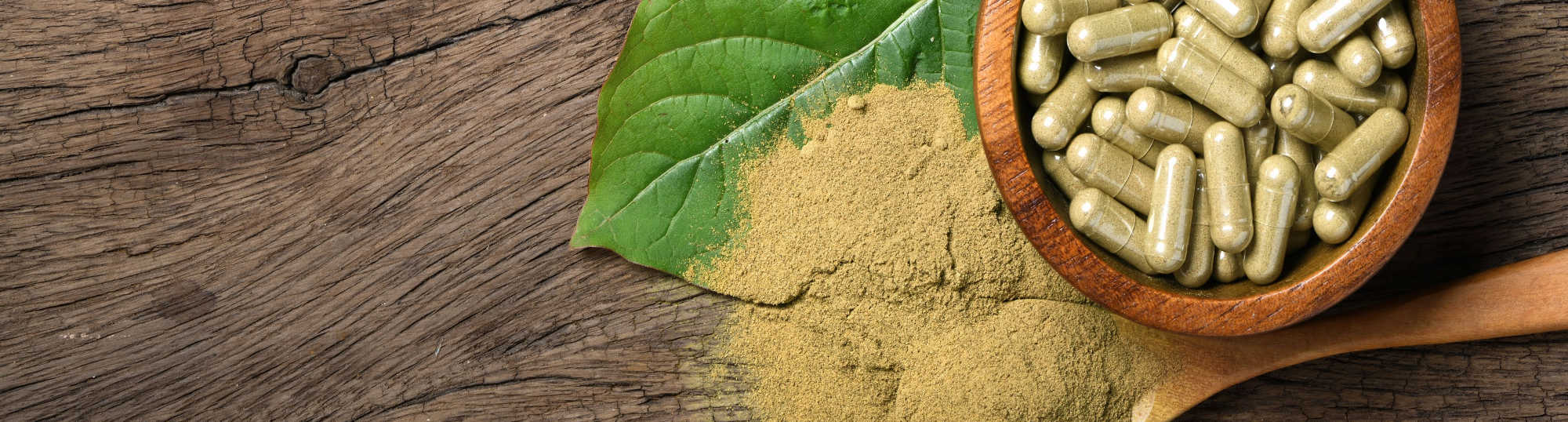 kratom capsules and powder
